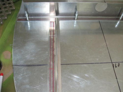 Note do not rivet at the bottom 3inches of the zee chanels or the ends of the upper channel.