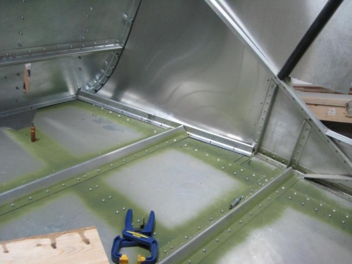 Zee brace at base of skin from firewall back