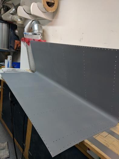testing my llitle paint booth with a large skin !