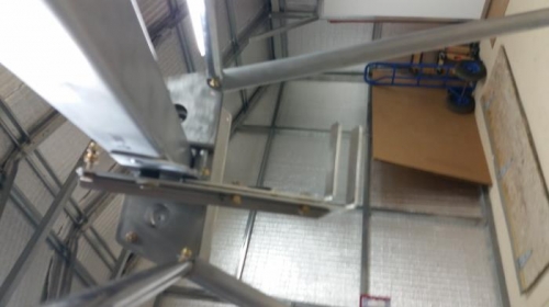 Installation on left side of root tube