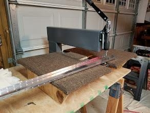 Dimpling vertical spar