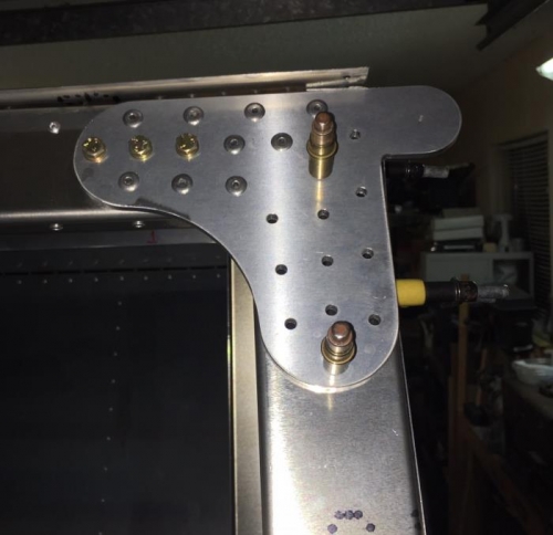 Wing attach bracket