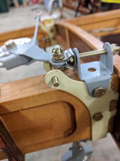 detail of pulley clevis atachment