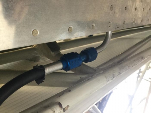 wing / fuselage fuel line join