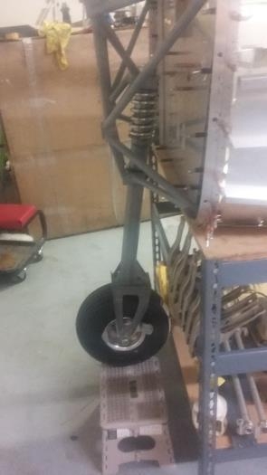 supporting nose gear tire for assy