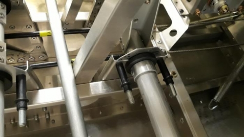 re-positioned bush retainers