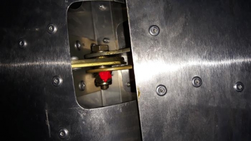 torque sealed rudder hinge nuts