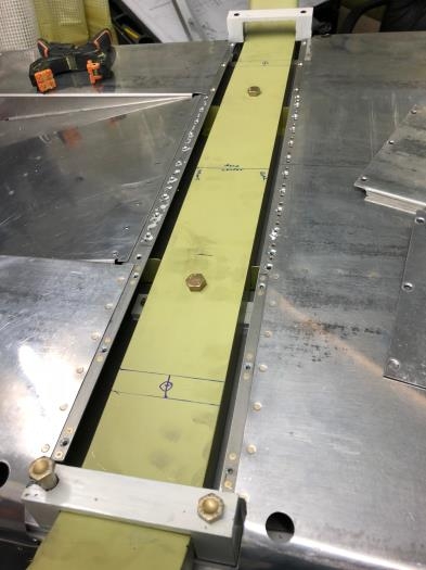 Inner wear plate bolts fitted