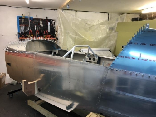 looking good with fastback skins before I took them all off!