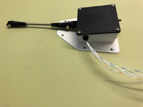 Trim servo bracket finished off