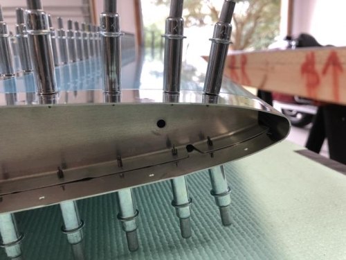 Fitment of top VS rib