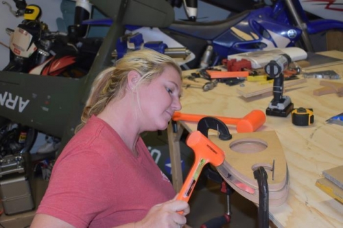 Mel flanging nose rib.