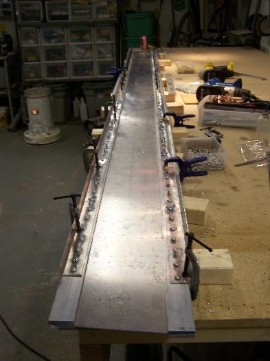 Spar assemly for hole reaming