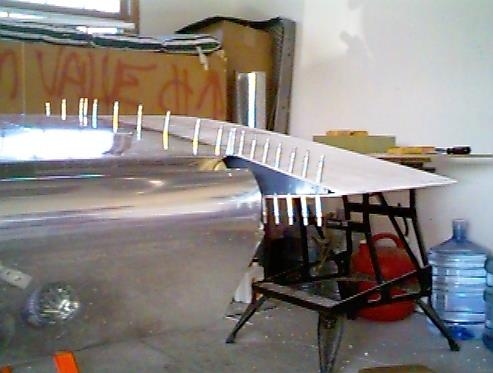 Right wing tip and W-412 clecoed in place.