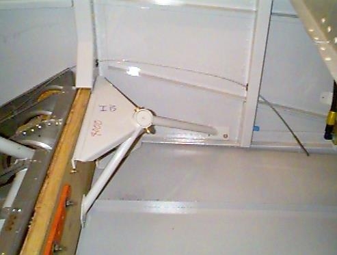 Left landing gear bracket with the 5/16