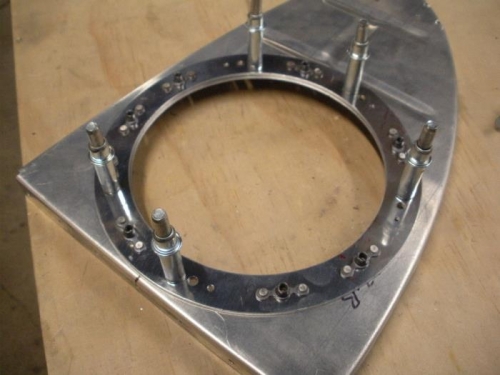 Riveting ring and nut plate