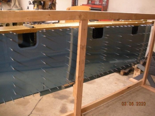 R. wing bottom skin match drilling