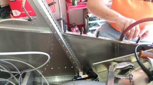 Riveted Left side seal 40 pitch