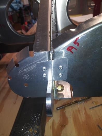 INBOARD NOSE RIB