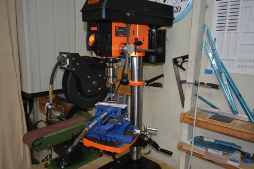 Trail edge wedge set up in drill press