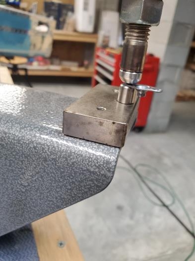 reduced diameter dimple dies for dimpling nut plates