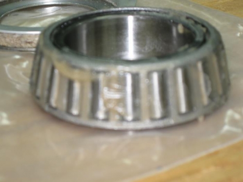 Bearing with preservative grease