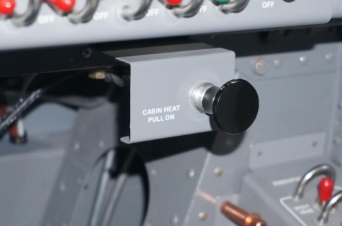 Cabin heat control knob and bracket