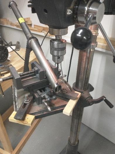 Jigging for drilling out landing gear