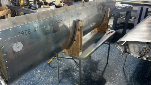 right fuel ER tank in cradles