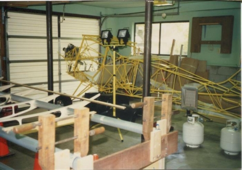 Wing build and fuselage