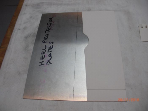 making template for heel protecors