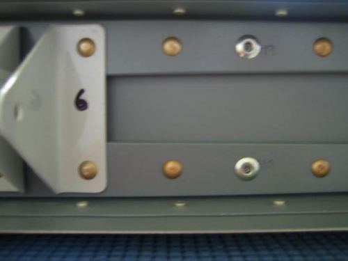 The large BSPQ-5-4 blind rivets to HS-708