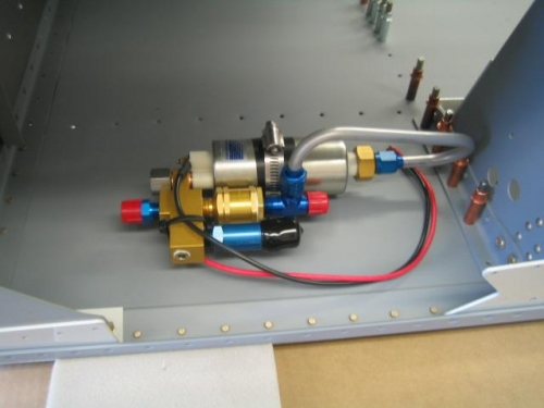 Fuel pump / filter assembly