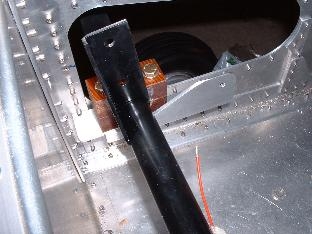 Brake mounting bracket