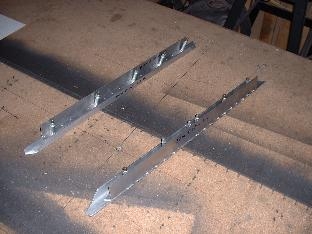 SNX F14-03 R & L Cowling Attach Hinge