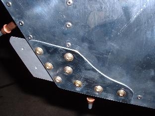 Left side cover plate