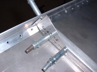 Firewall stiffener gusset