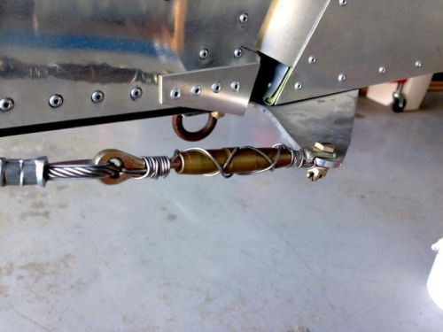 Double wrap safety wiring on rudder turnbuckles