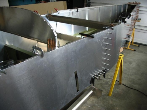 Main gear attachments installed with aft gear upright in place
