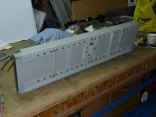 A substantially beefier center spar