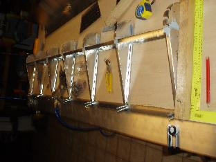 setup ail in frame to keep parallel