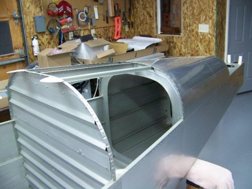 Unfinished fuselage behind the baggage compartment