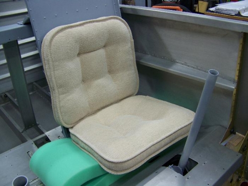 Make-shift seat to determine leg room