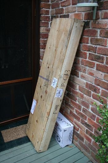 20kg box left at front door