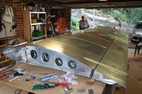 I/B view of flap and aileron mounted