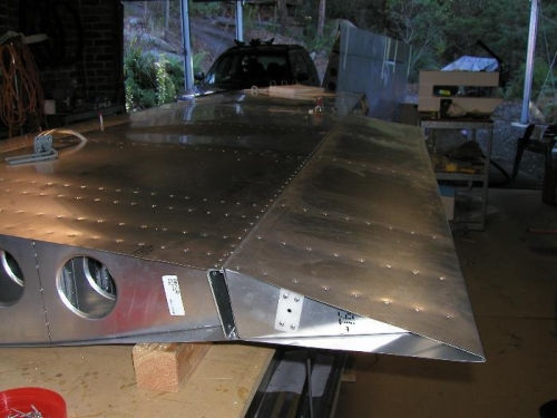 I/B view of the flap mounted to the wing.