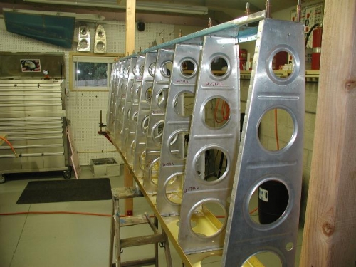 Clecoed together the ribs to front and rear spars.