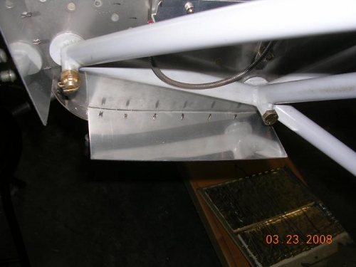 bottom camlock strip