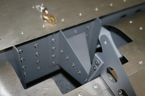 elevator horn and hinge assembly