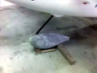 installing the nose wheel pant